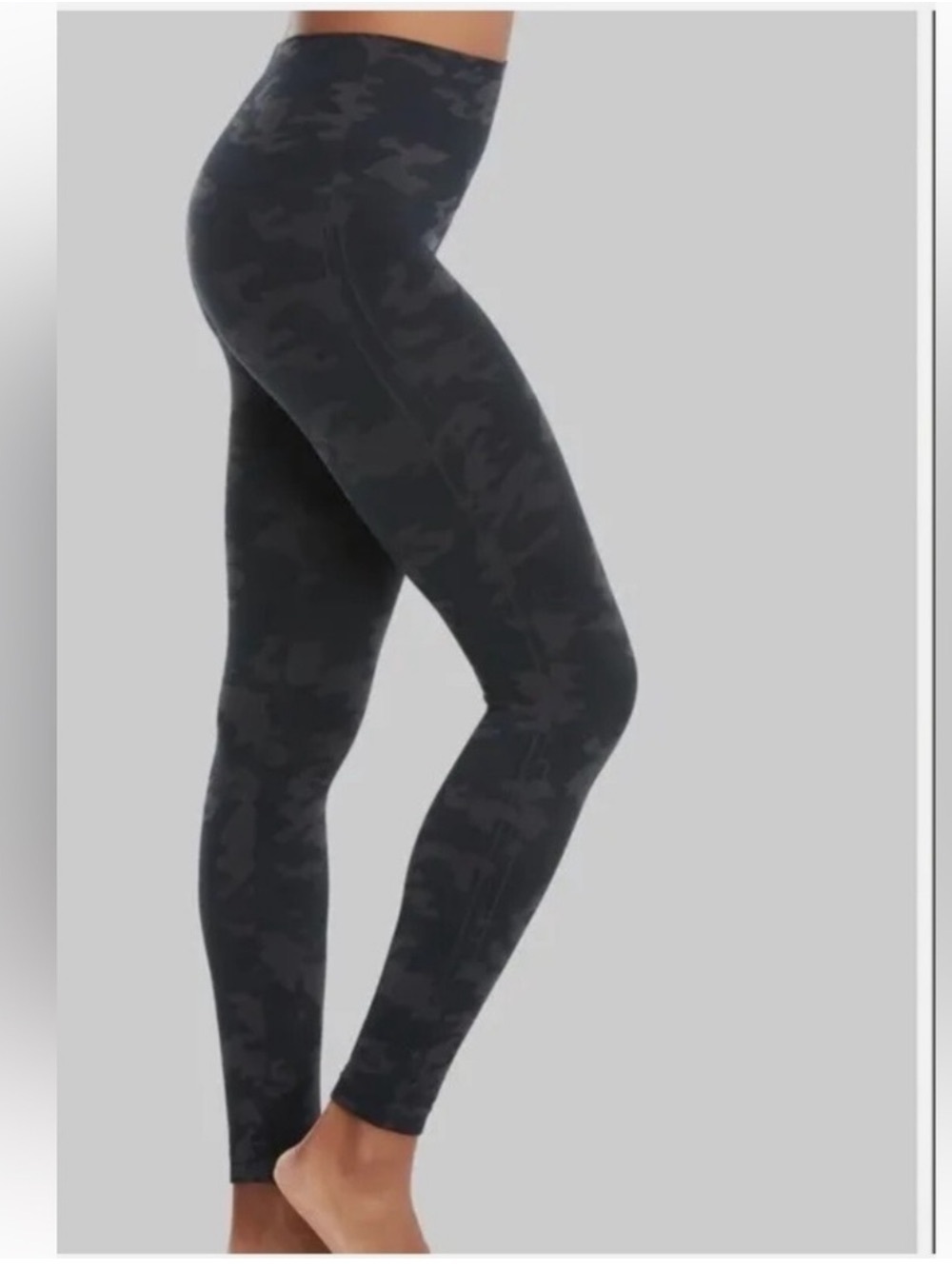 Spanx Look At Me Now Seamless Leggings Camo
